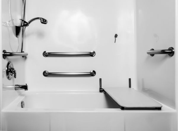 Accessible Tub Installation in Franklin