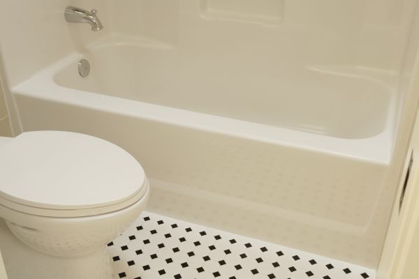 Fiberglass Tub Replacement in Franklin
